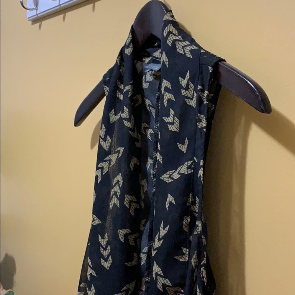 Patterned vest - Picture 5 of 5
